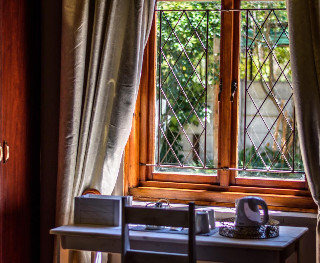 86 On Langenhoven Bed & Breakfast 오쇼른 외부 사진